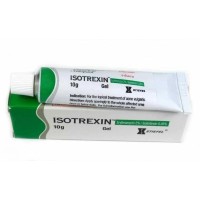 Izotretinoin és eritromicin